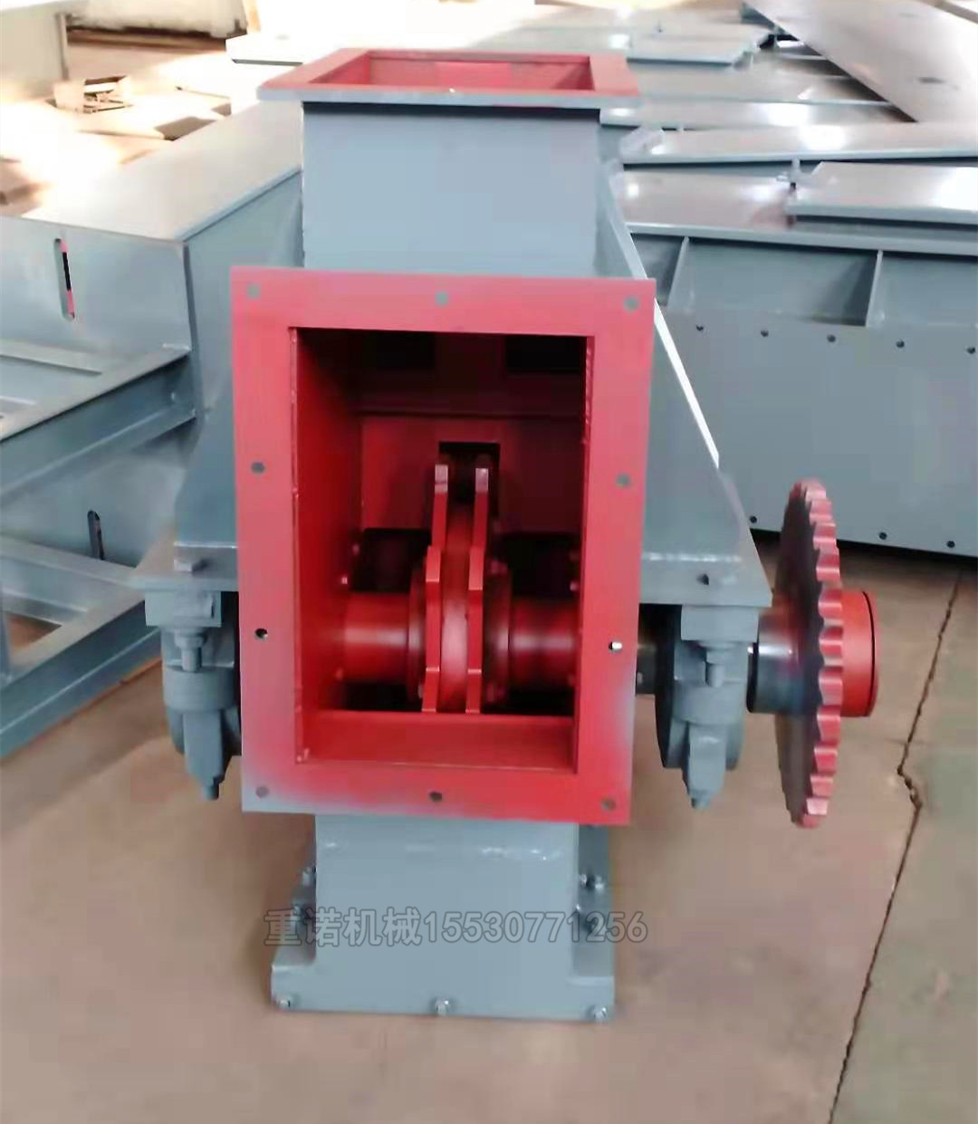 NE刮板輸送機(jī)刮板輸送機(jī)廠家 鏈?zhǔn)焦伟遢斔蜋C(jī) 埋刮板輸送設(shè)備報價設(shè)計圖